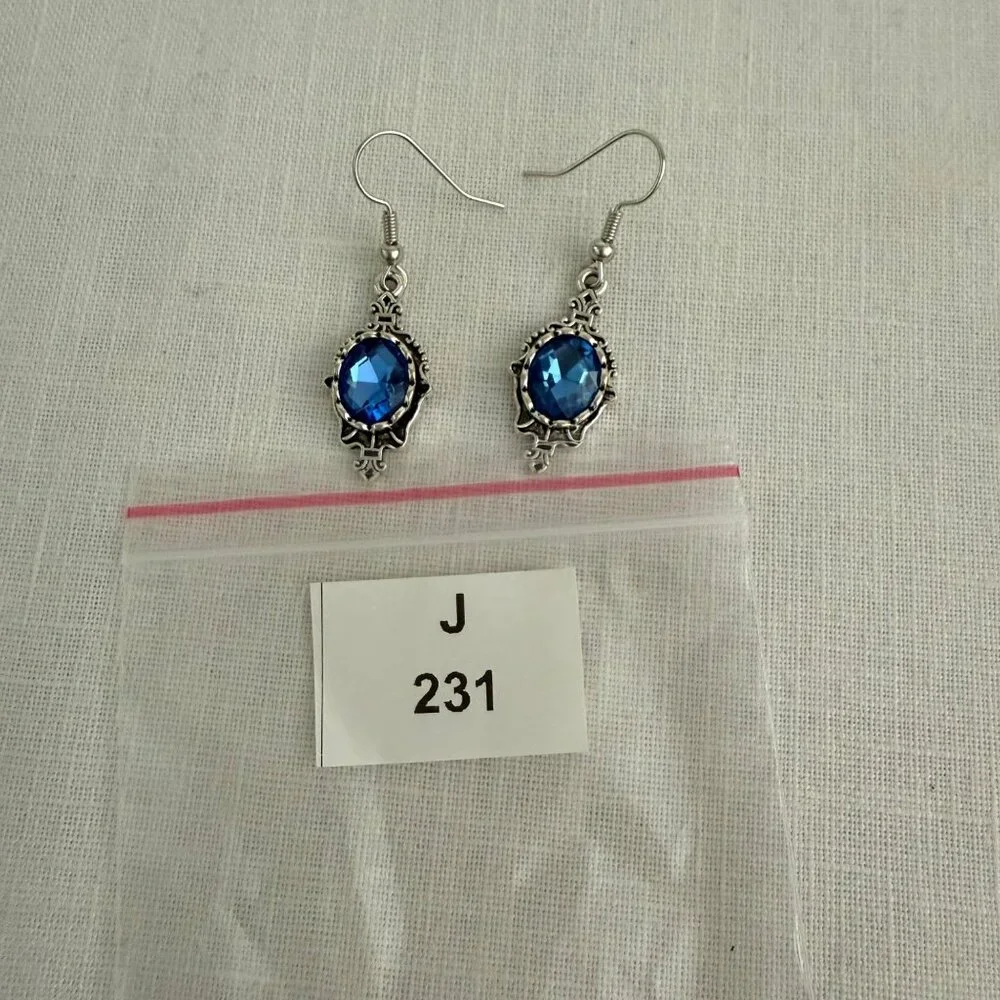Blue Crystal Silver Plated   Earrings Statement Regency Glam Romantic Jewelry - Picture 5 of 5